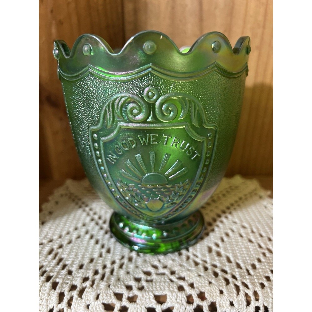1970 Green Carnival Glass Indianapolis 500 Vase American Carnival Glass Assoc.